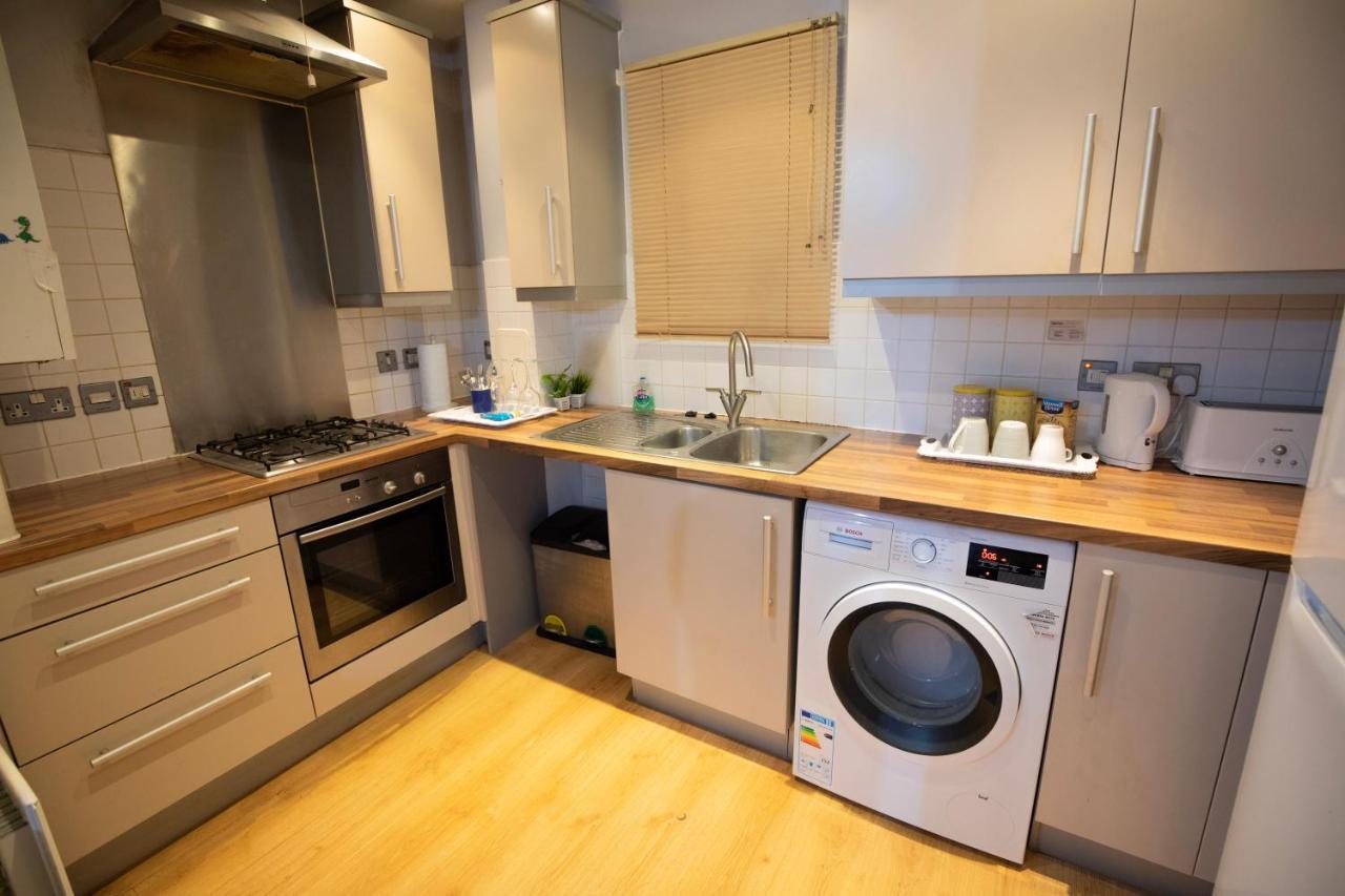 London Luxury Holiday Home B Екстериор снимка