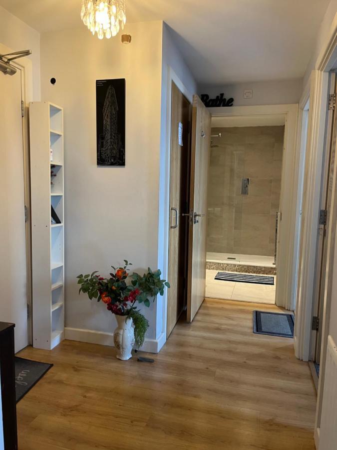 London Luxury Holiday Home B Екстериор снимка