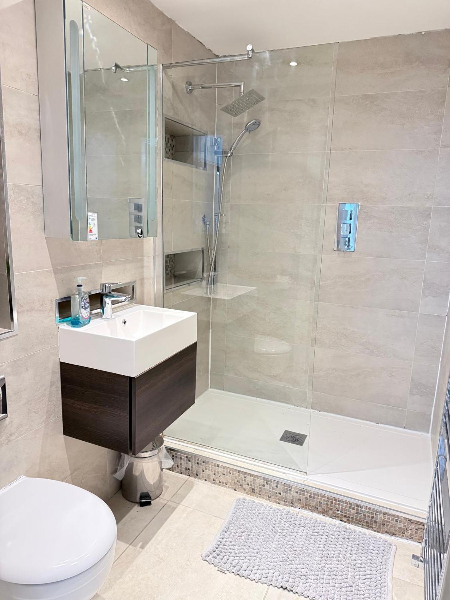 London Luxury Holiday Home B Екстериор снимка