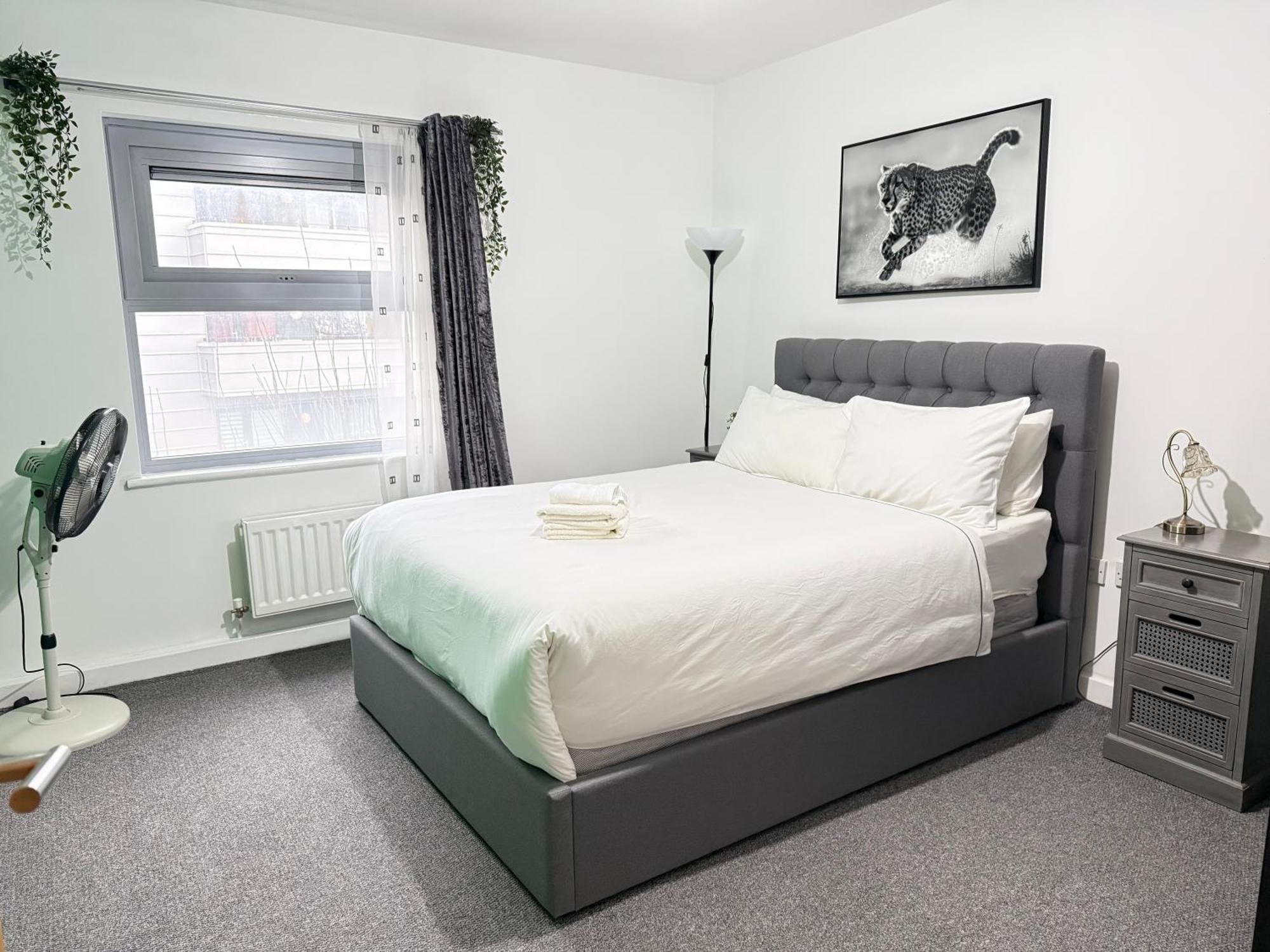 London Luxury Holiday Home B Екстериор снимка
